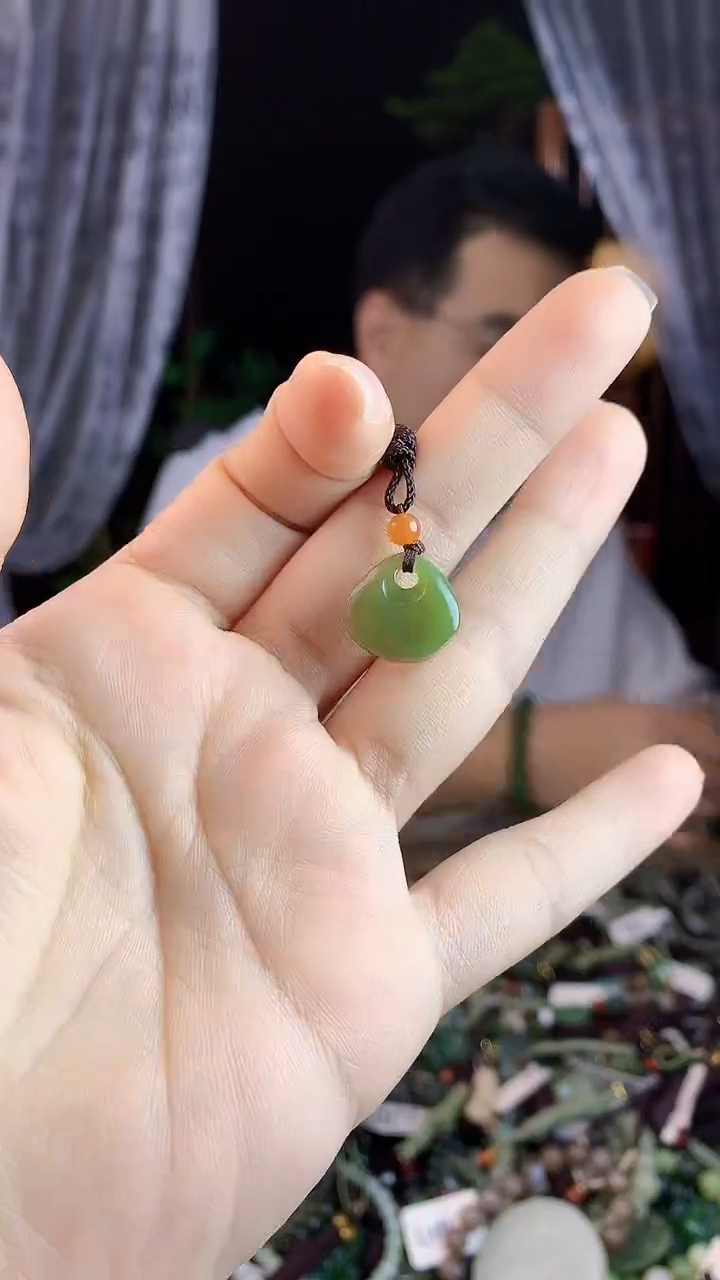 和田玉未镶嵌挂件多样性发货拍一发一