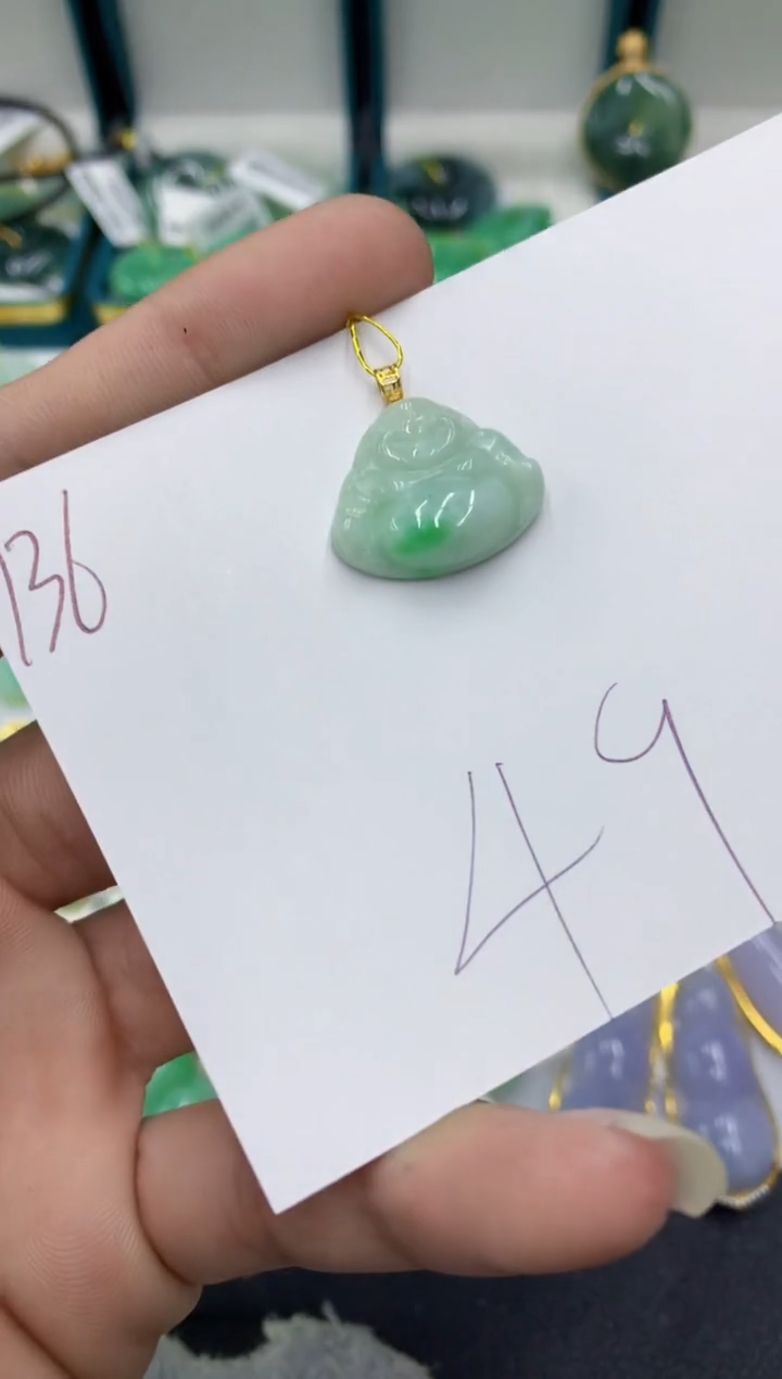 【闪购商品】翡翠颈饰18K金镶嵌翡翠