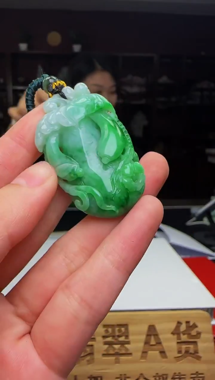 定制翡翠未镶嵌WB40732翡翠