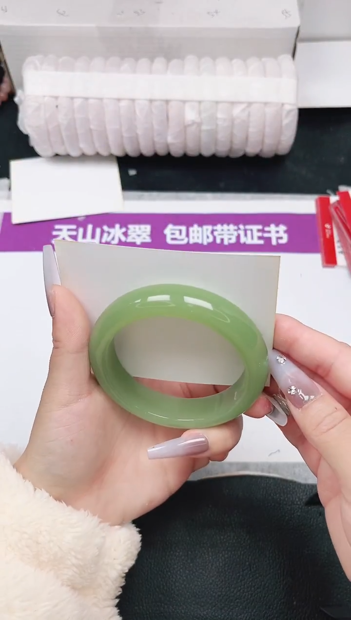 未镶嵌手镯石英质玉34-57