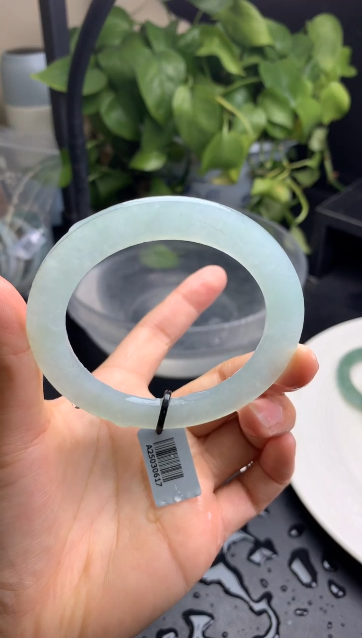 【闪购商品】定制翡翠翡翠手镯定制未镶嵌冰晴绿55-57