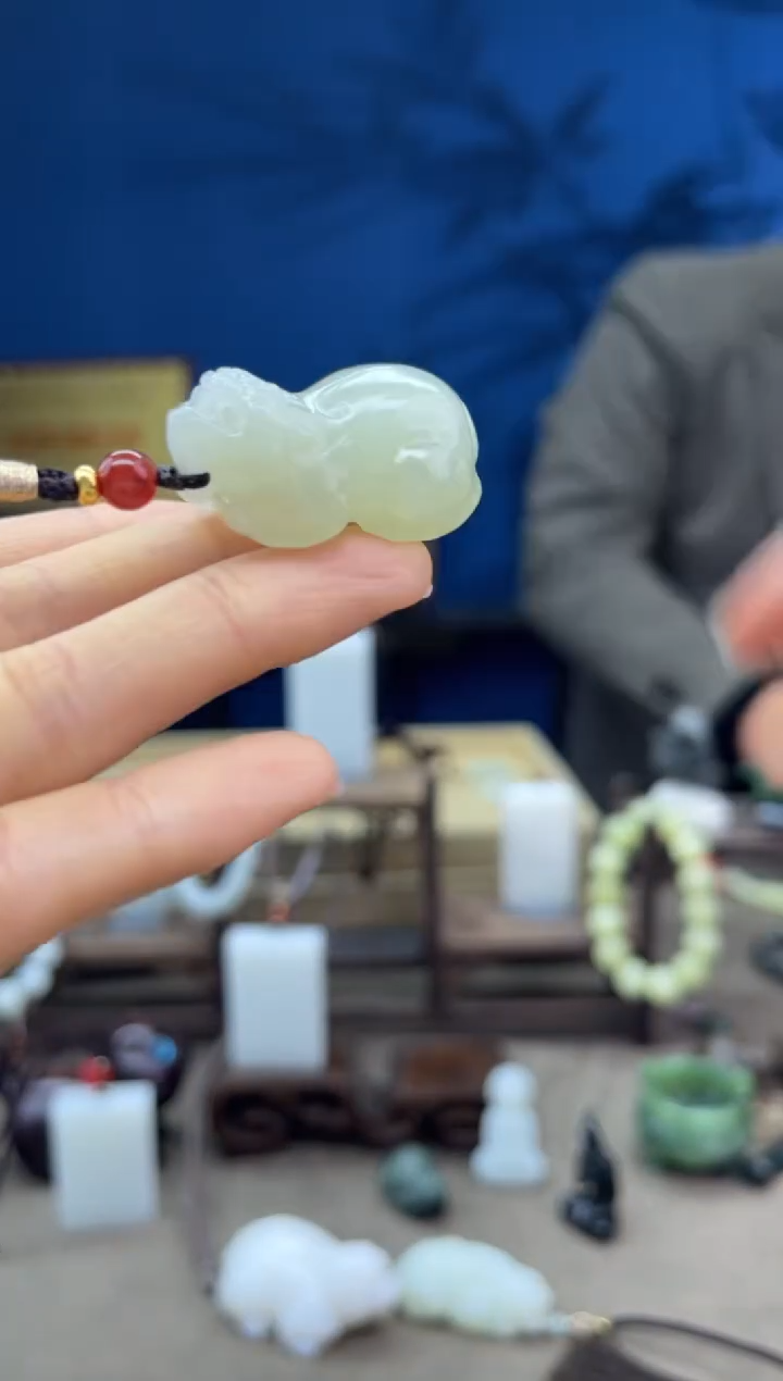 【闪购商品】和田玉颈饰未镶嵌1