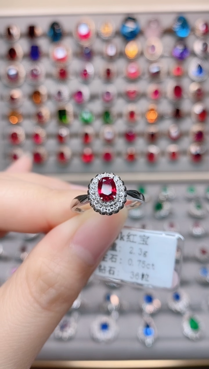 【闪购商品】红宝石18K金戒指18K金镶嵌.