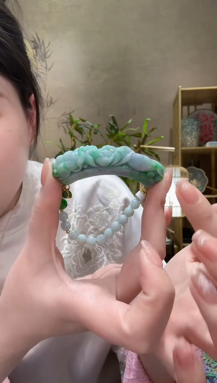 【闪购商品】翡翠颈饰未镶嵌手牌