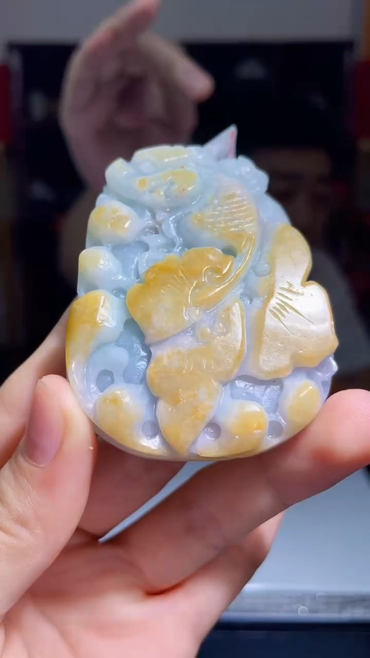 翡翠未镶嵌吊坠(不含链)C14