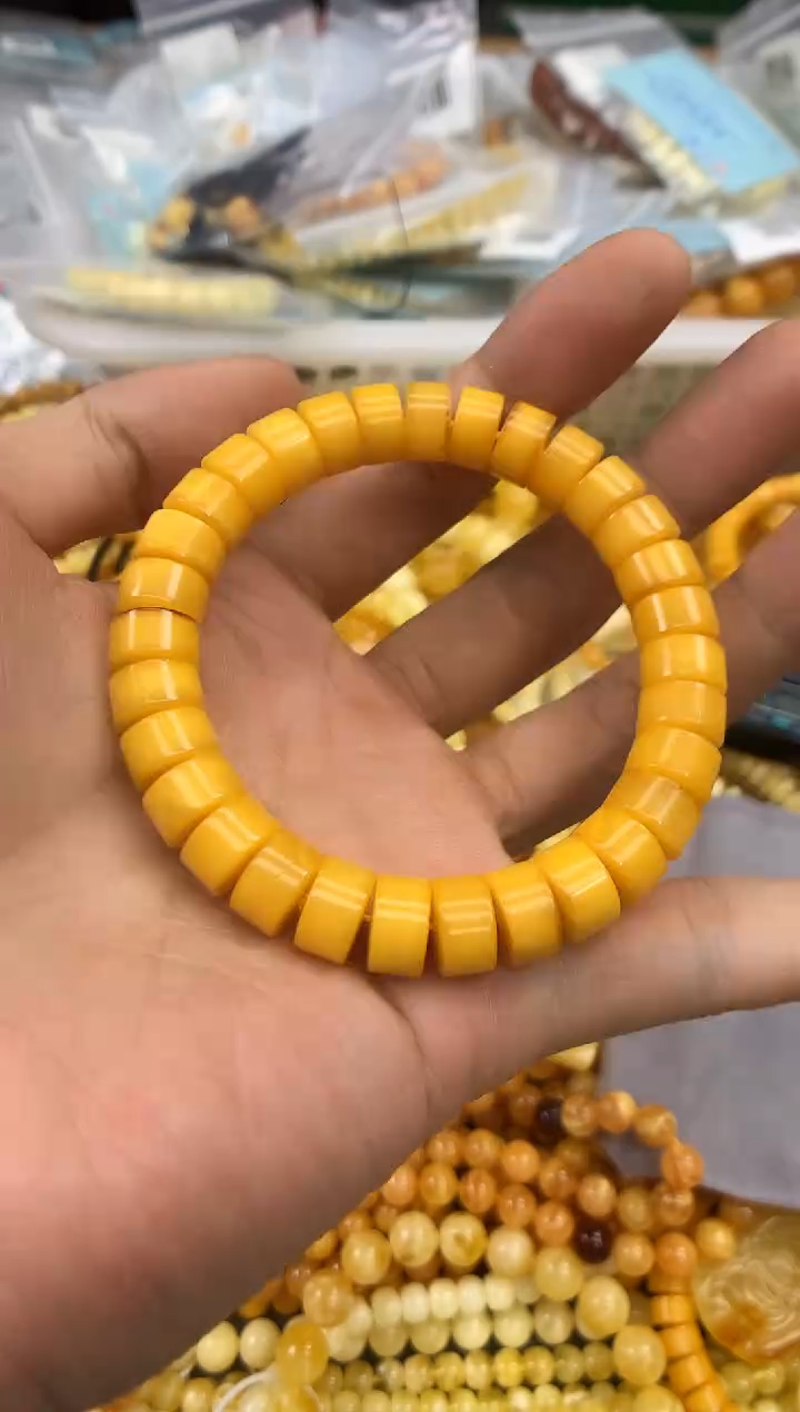 裸石蜜蜡未镶嵌手串