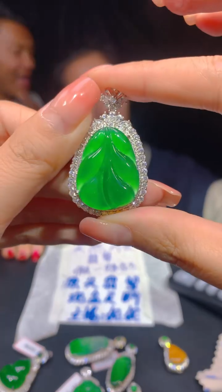 【闪购商品】定制翡翠未镶嵌181多样性发货（发其一）