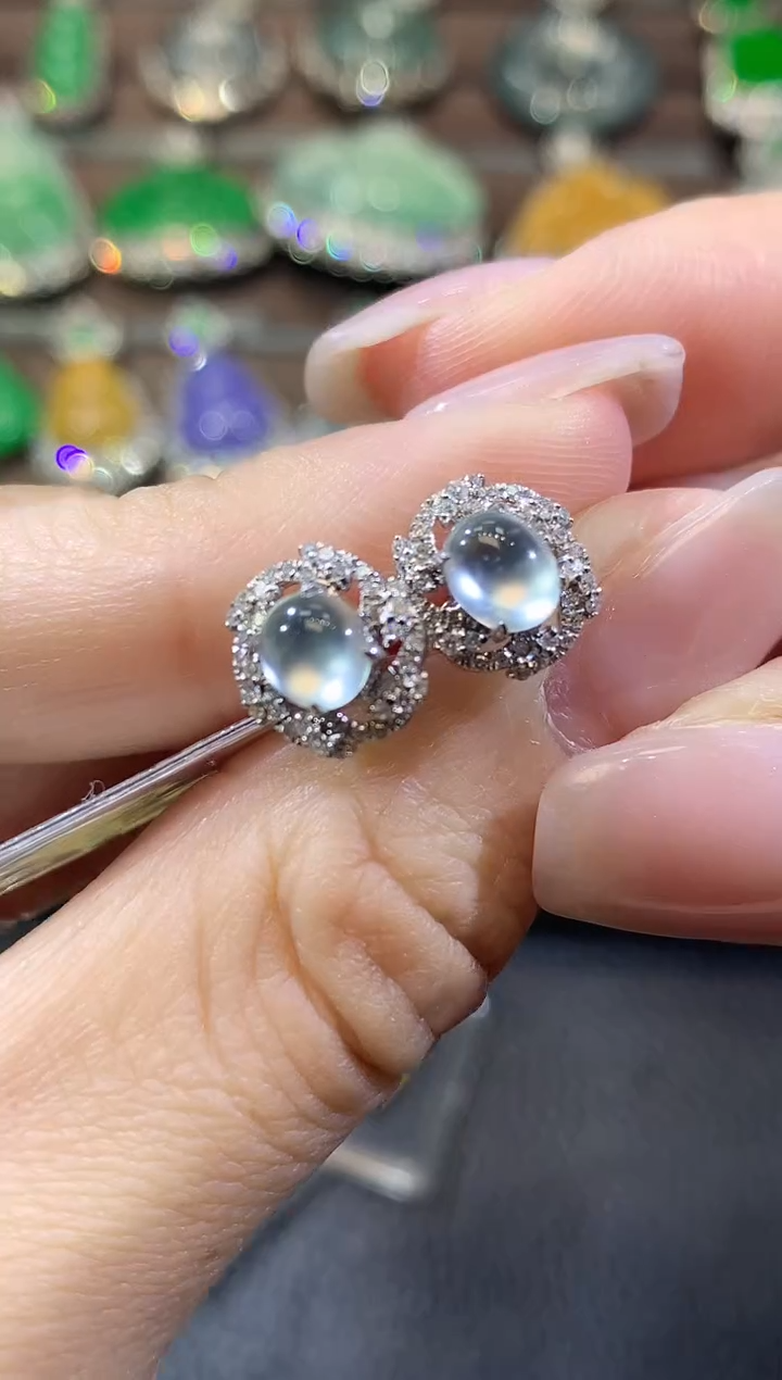 翡翠18K金镶嵌耳饰D10一对