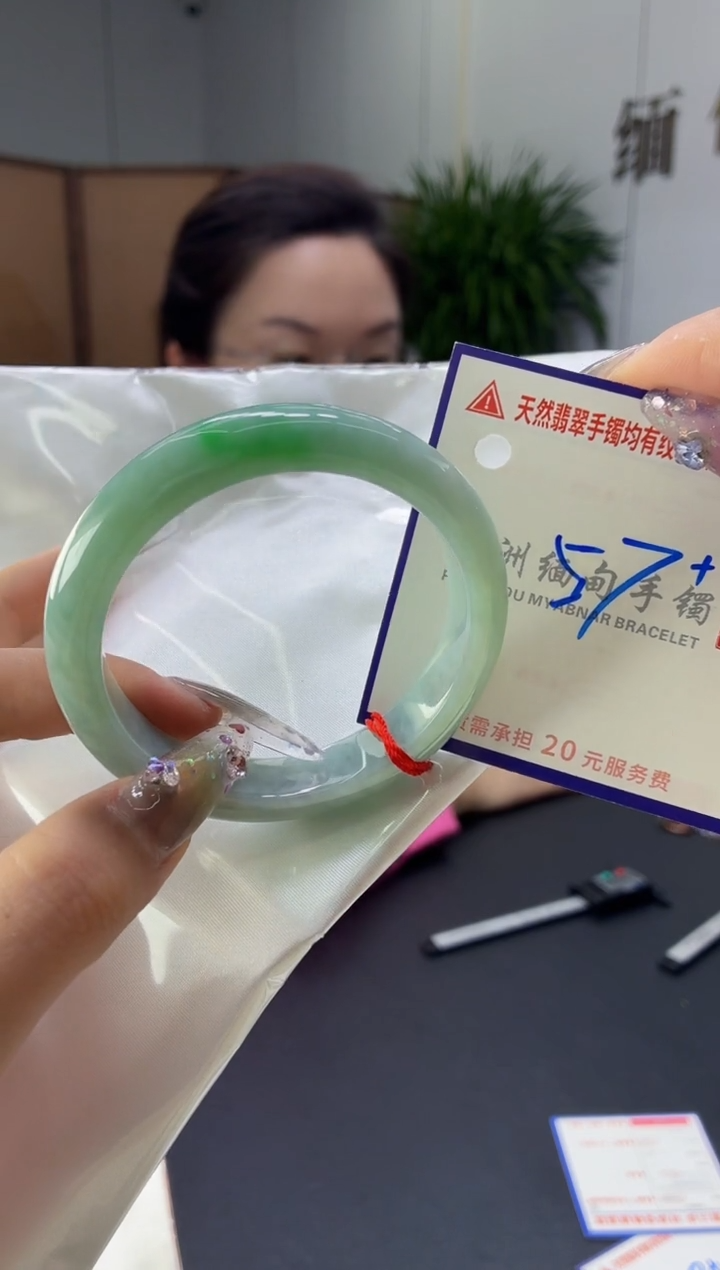 翡翠手镯未镶嵌1111111111
