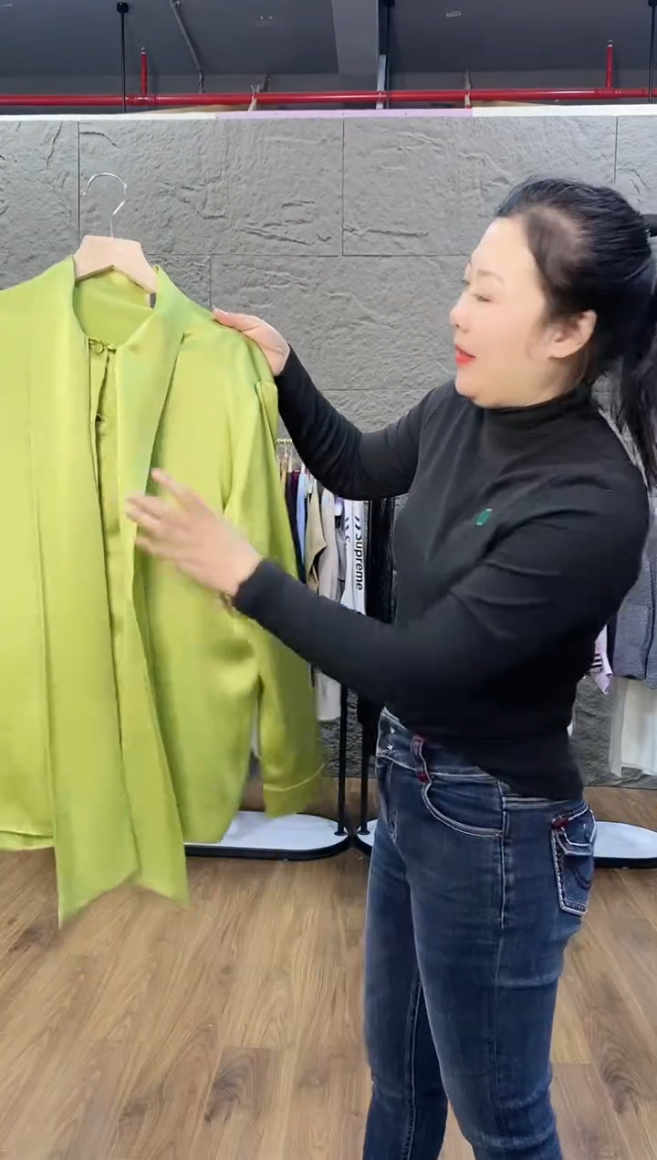 S闪购衣服编码034