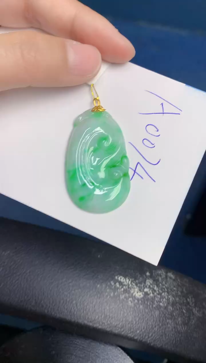 【闪购商品】翡翠颈饰18K金镶嵌00000000000