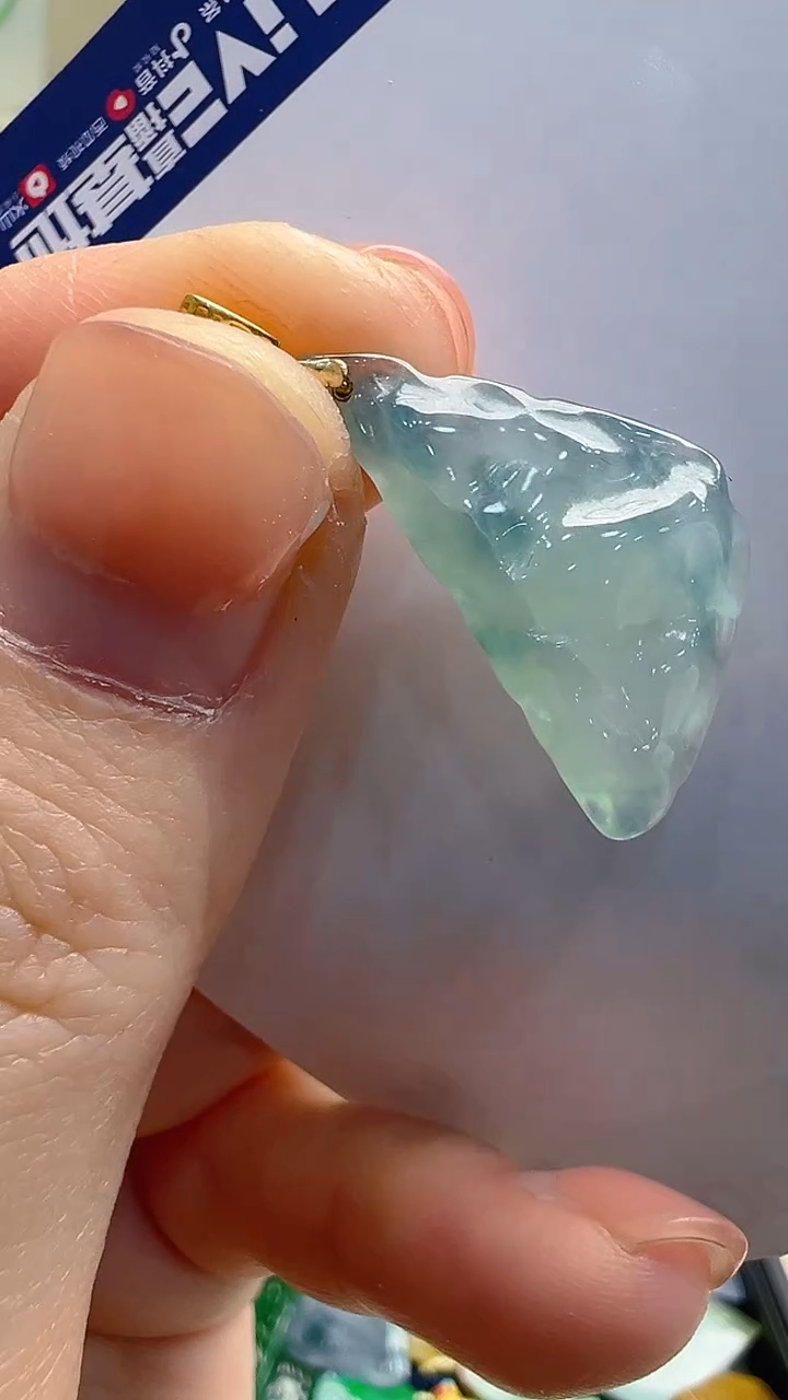 【闪购商品】翡翠吊坠(不含链)18K金镶嵌多样性发货拍一发一