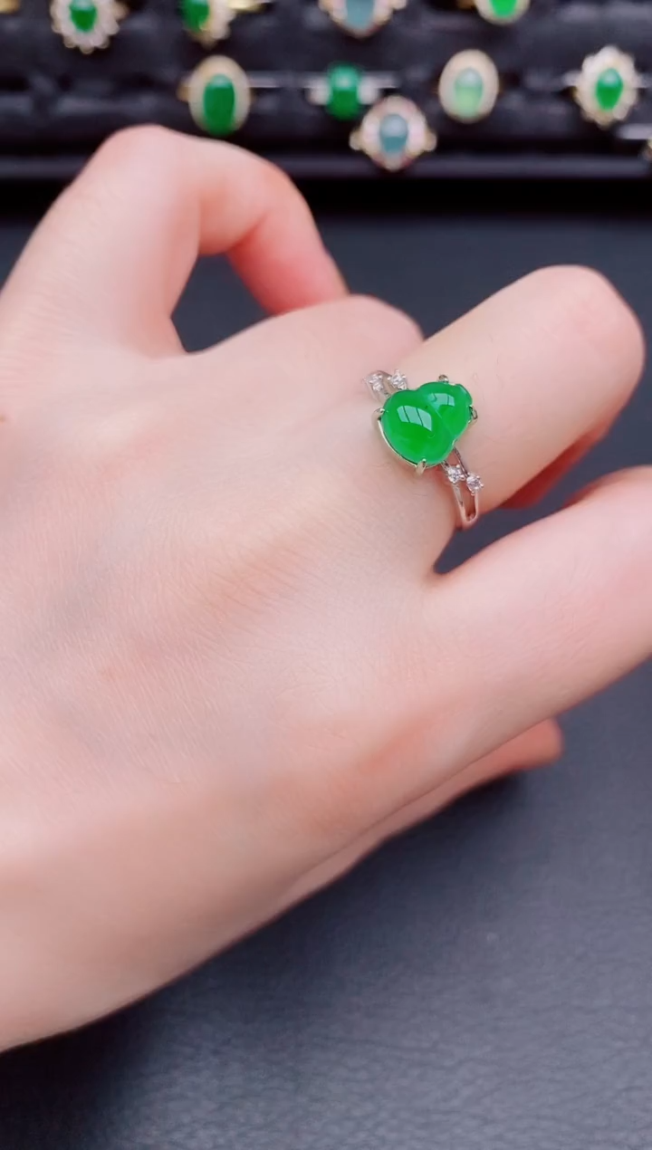 【闪购商品】翡翠戒指银S925镶嵌天然a货翡翠75