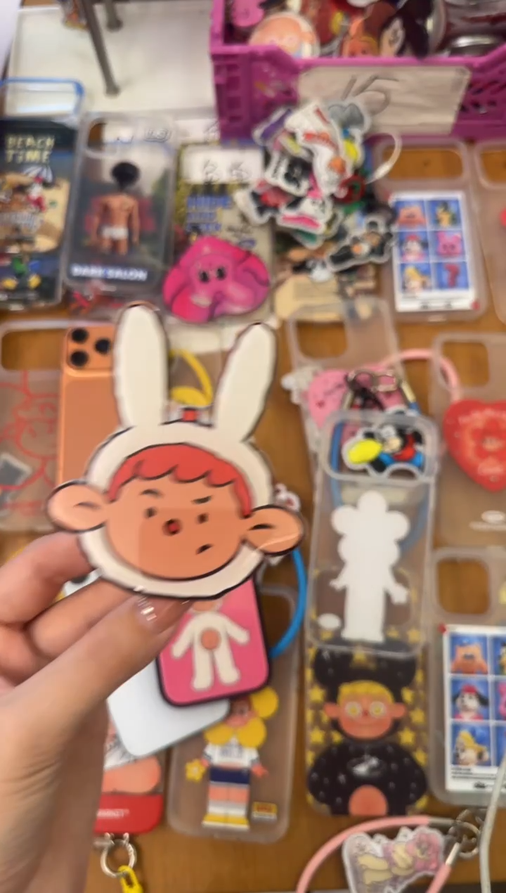 磁性款磁吸支架，no退换，全新。