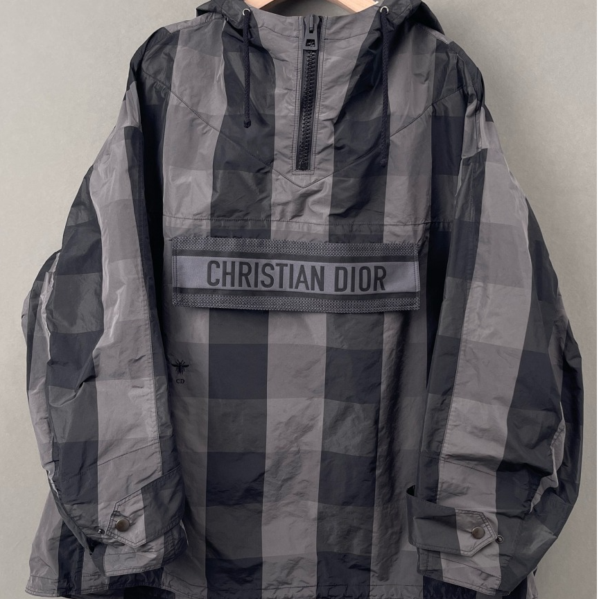 95新 DIOR/迪奥 灰黑色格纹连帽冲锋衣外套/XS码/9428