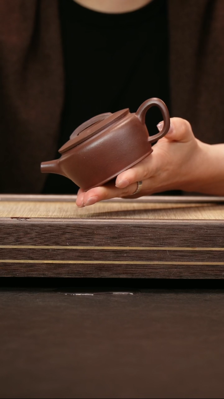 茶壶紫砂台西底槽清 明式汉瓦150cc