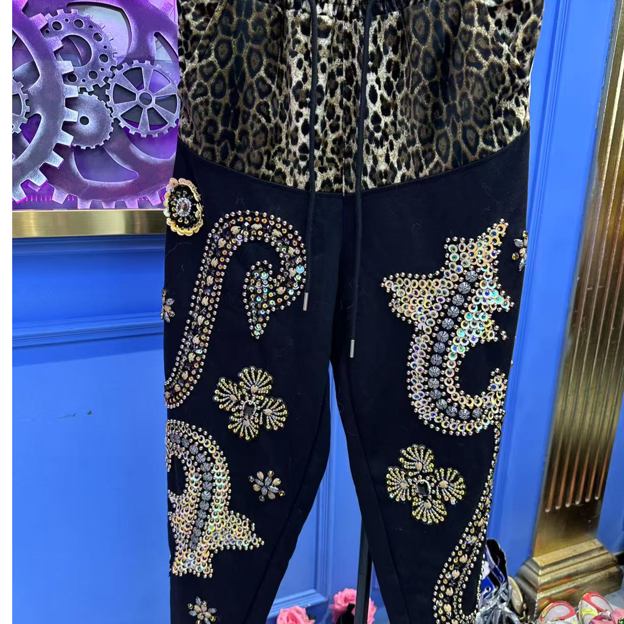 A81479 设计师款连卡佛手工刺绣花纹时尚女性气质减龄休闲裤