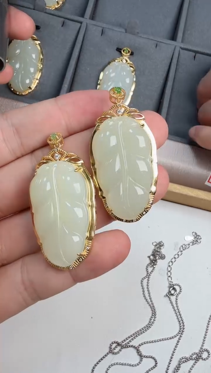 和田玉银S925镶嵌吊坠(不含链)树叶 j15 多样性发一