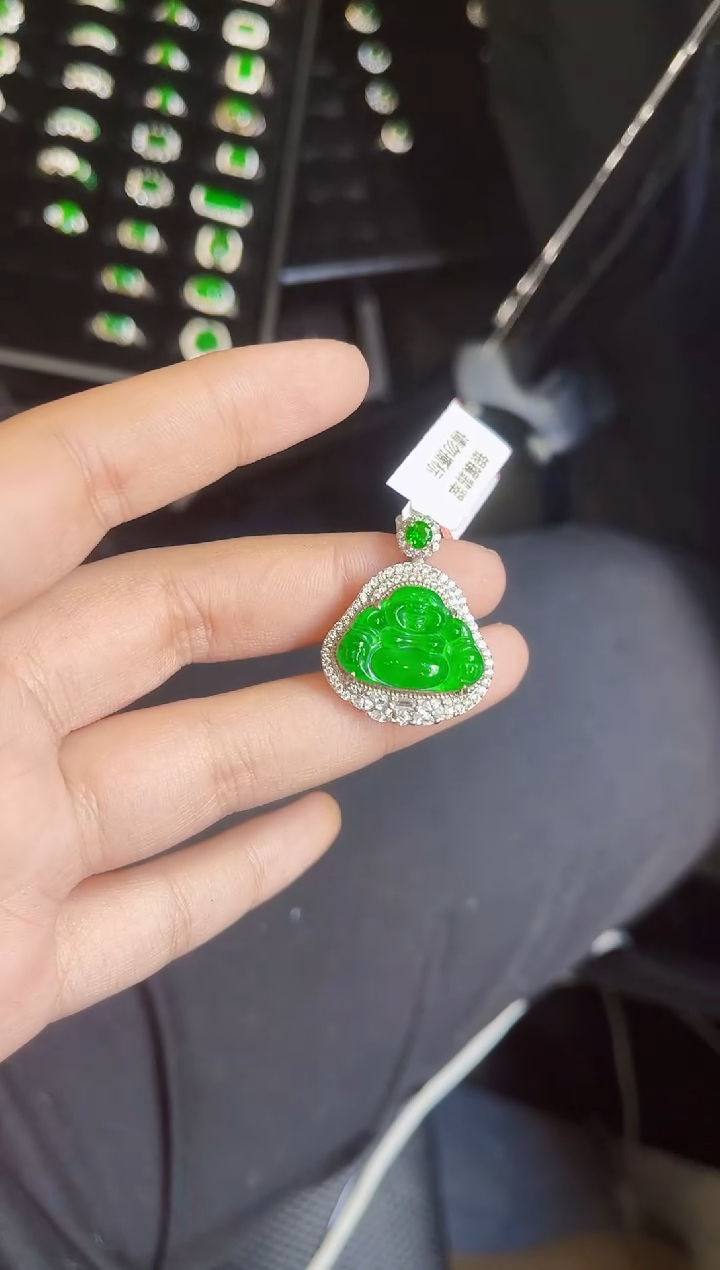 【闪购商品】翡翠颈饰银S925镶嵌佛公吊坠