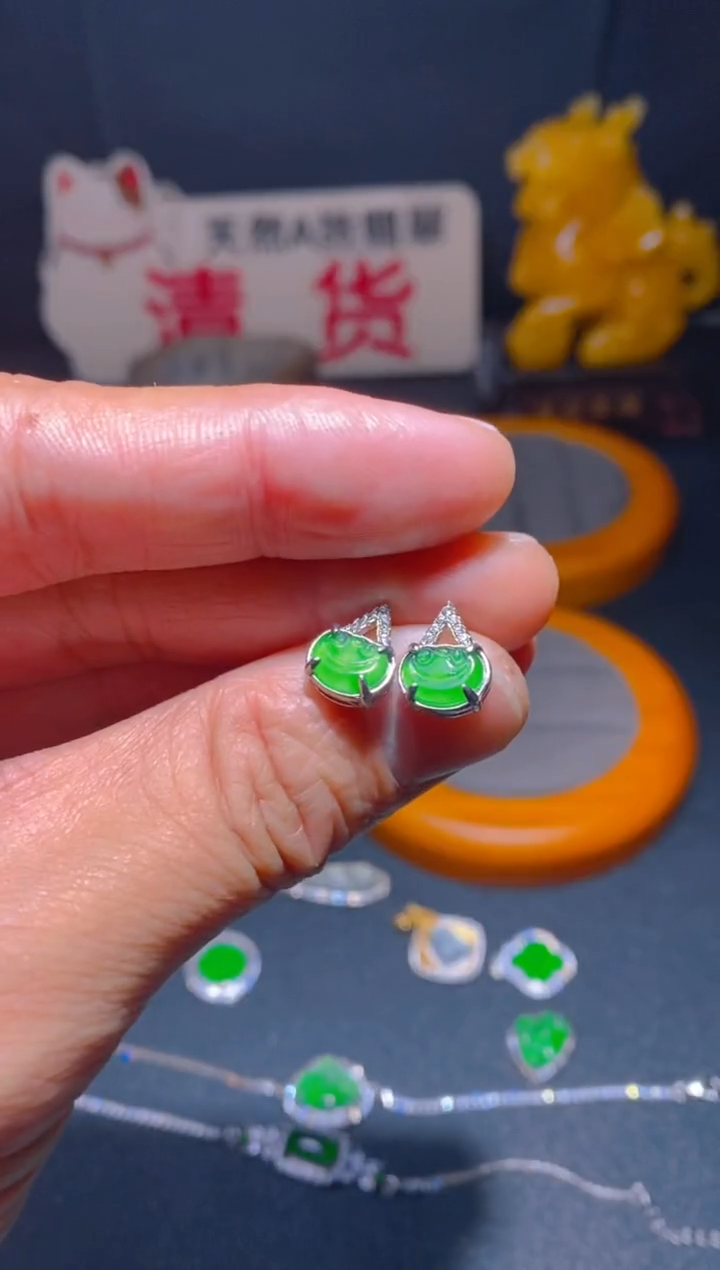 【闪购商品】翡翠耳饰未镶嵌翡翠