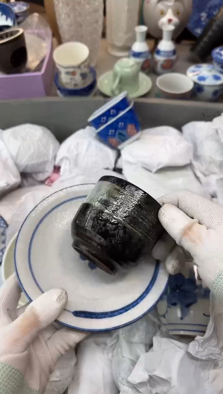 摆件草**酱瓷器瓷器瓷器瓷器