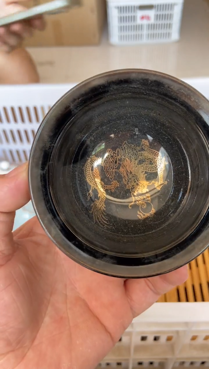 杯无运费险有瑕疵的摄影的产品有使用过的痕迹有点脏介意勿拍