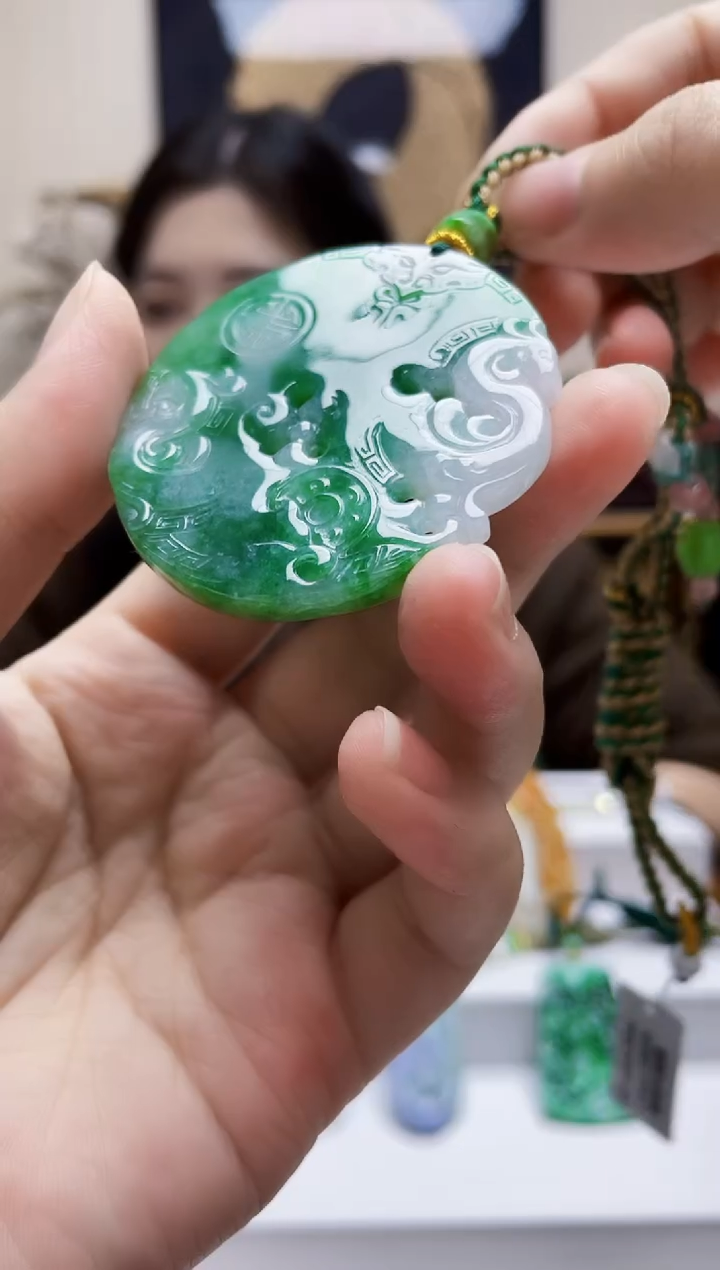 未镶嵌定制翡翠吊坠333