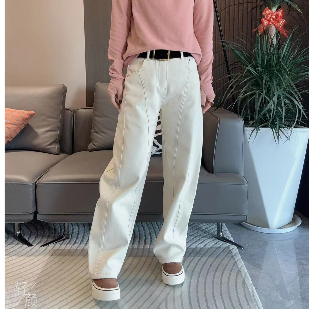 冬款新款显瘦百搭个性磨毛弯刀牛仔裤春秋休闲裤白色高腰时尚7363