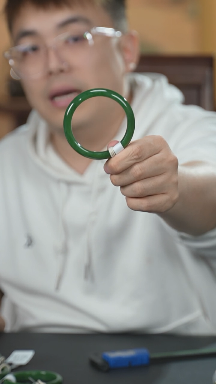 【闪购商品】和田玉手镯未镶嵌162号圈口59.2