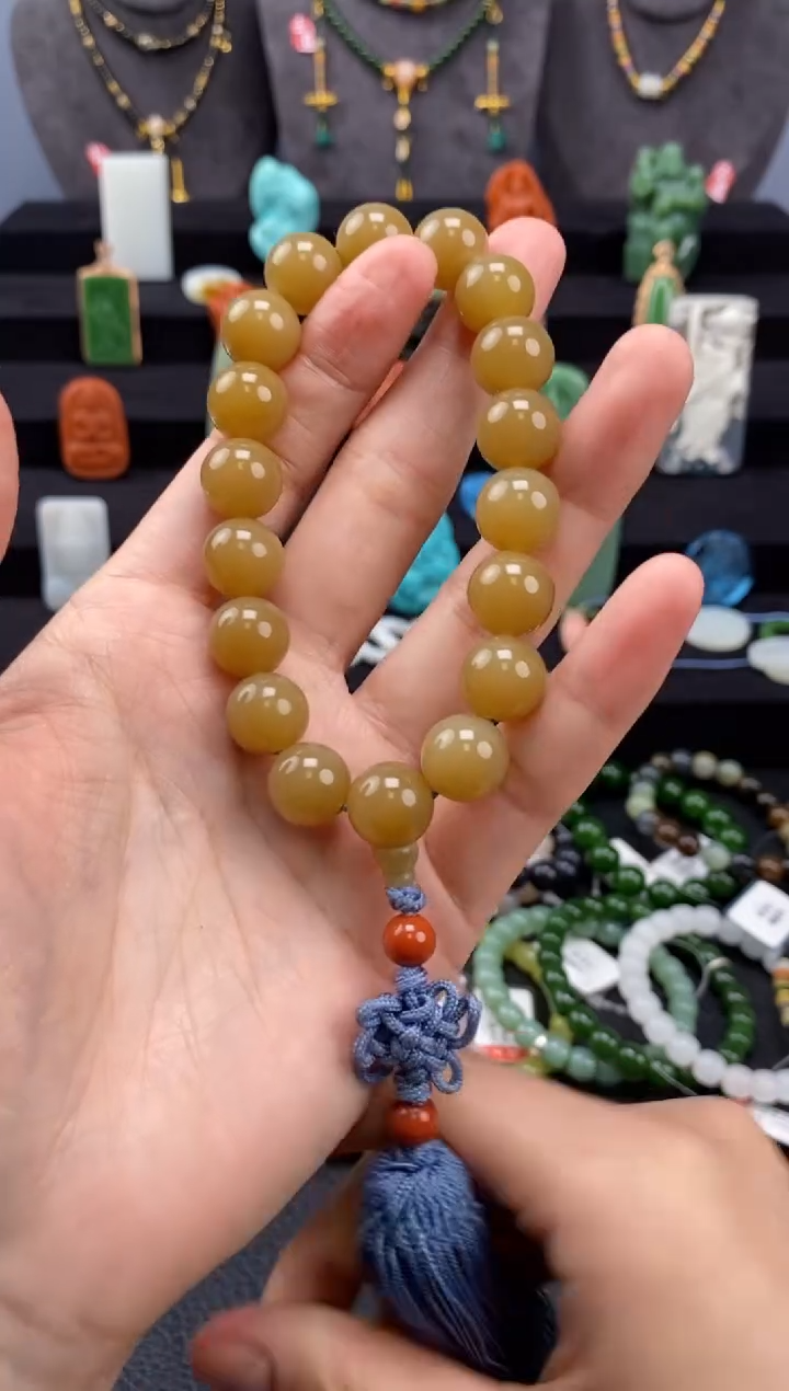 【闪购商品】和田玉-未镶嵌12mm糖料圆珠手串