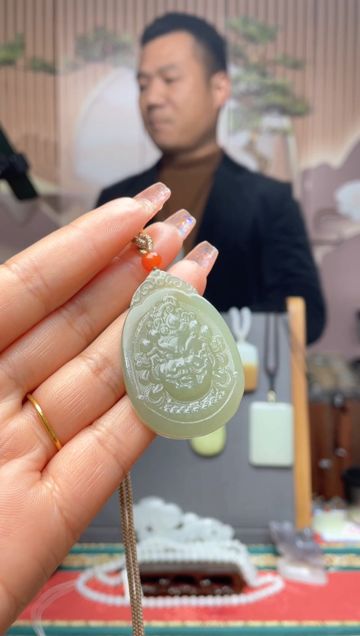 【闪购商品】和田玉颈饰未镶嵌一