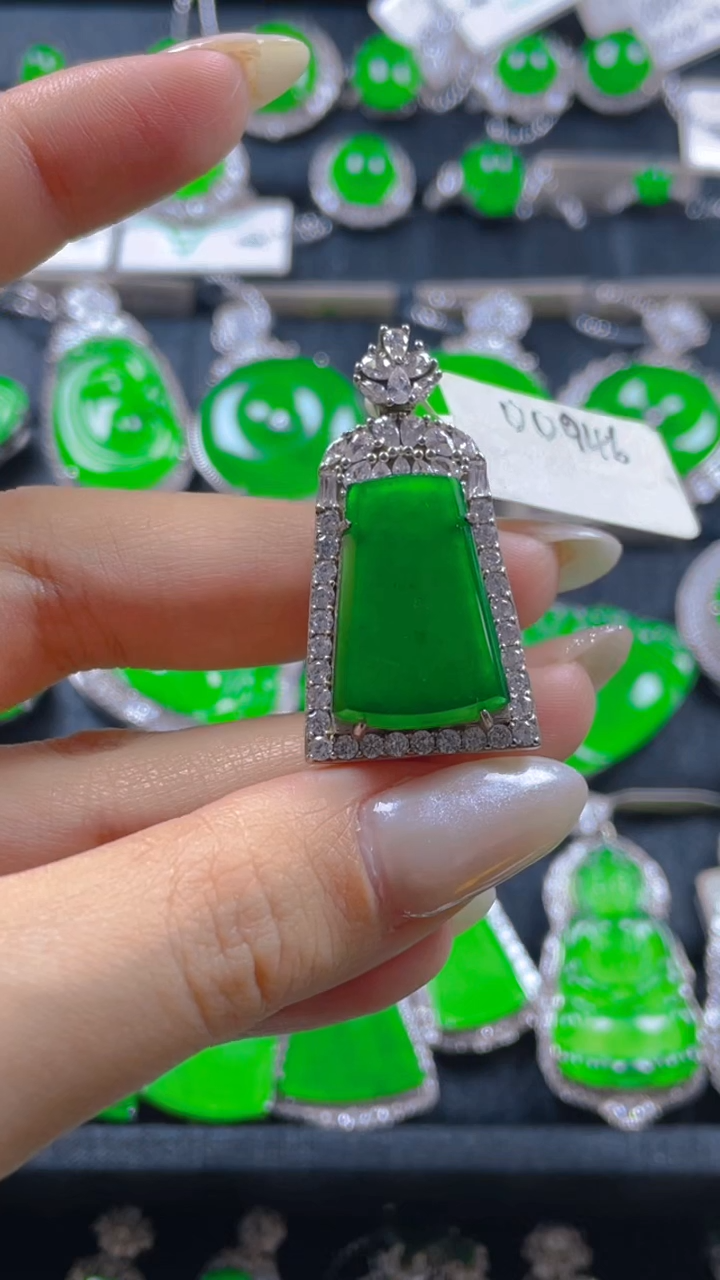 颈饰银S925镶嵌翡翠11