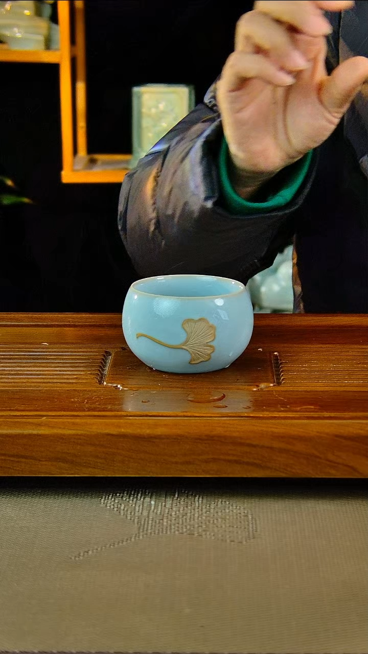 【闪购商品】婷婷专属闪购原款原釉汝瓷福利杯