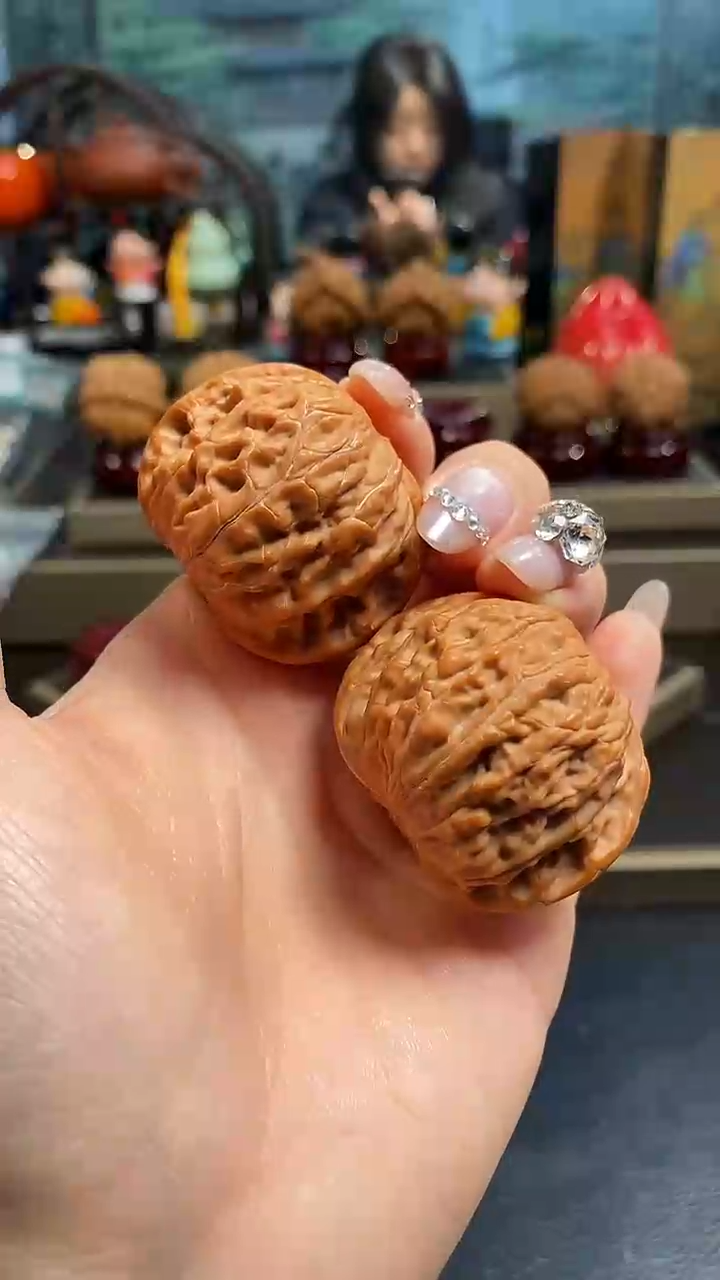 【闪购商品】文玩核桃把件H805磨盘40