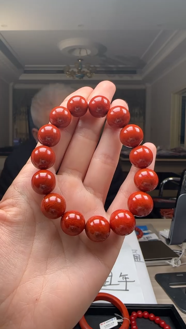 【闪购商品】南红玛瑙14mm瓦西手串圆珠未镶嵌多样性发一件