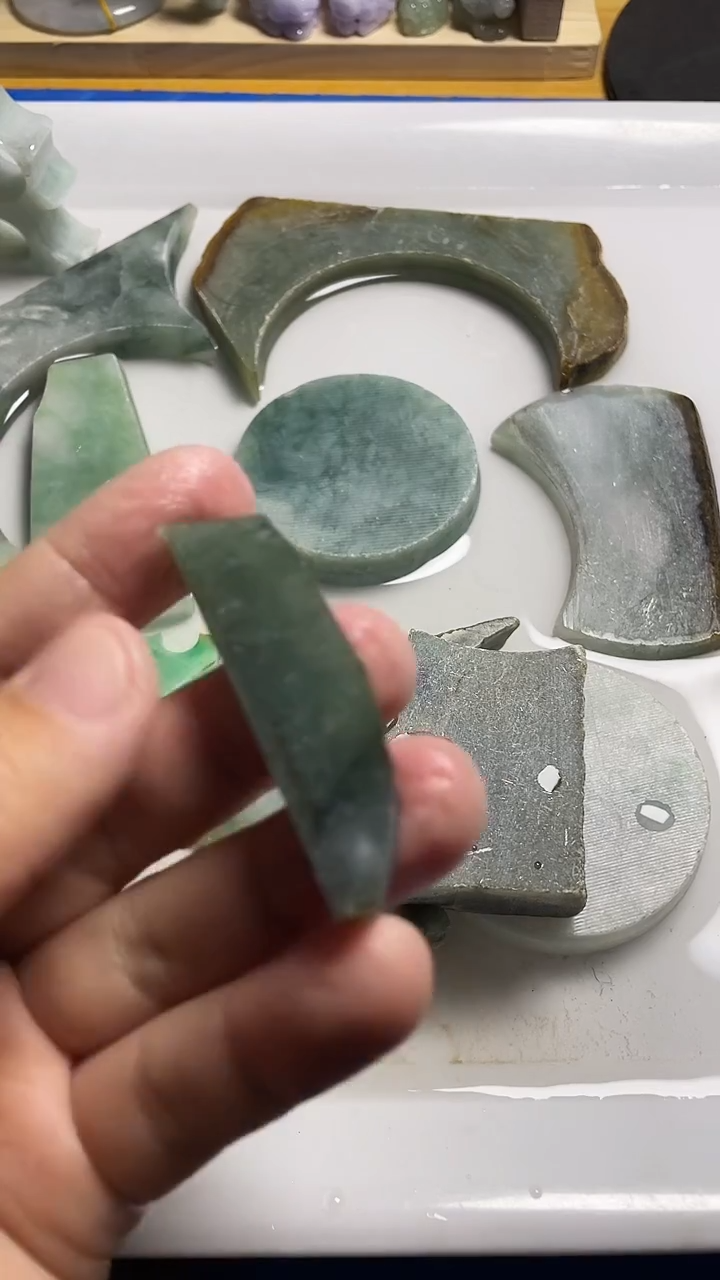 裸石翡翠余*果翡翠小边料