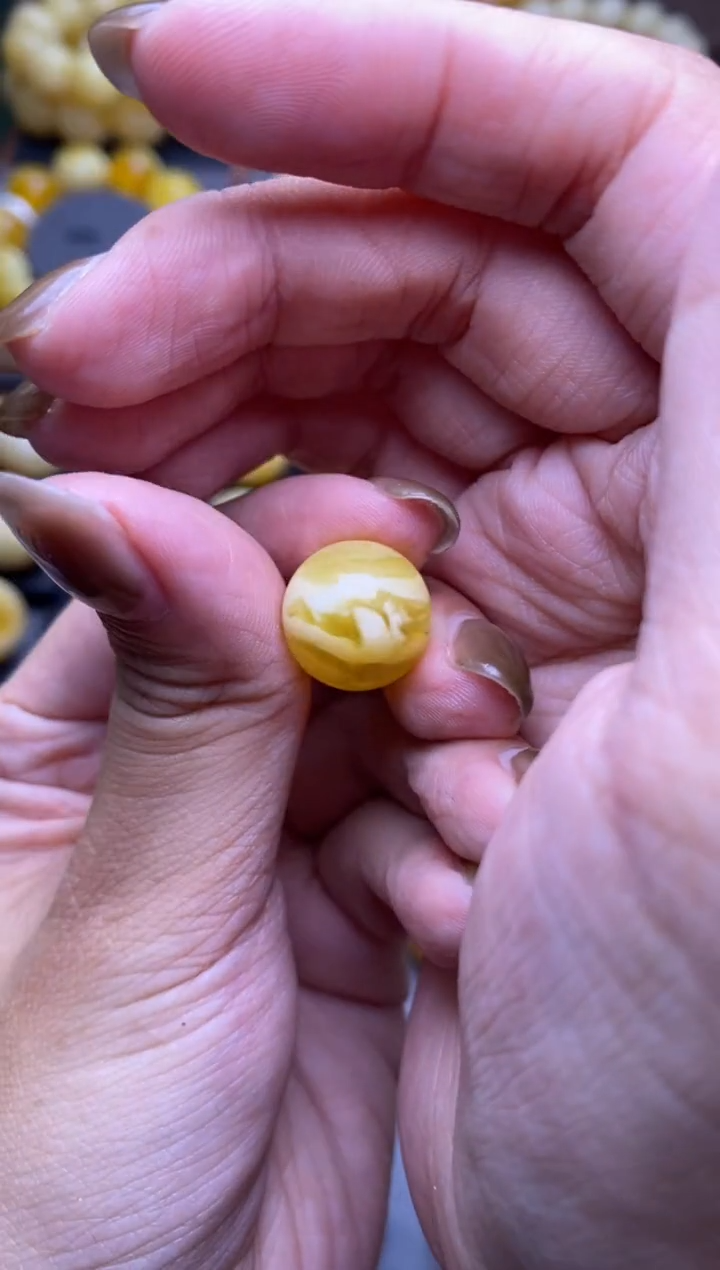 【闪购商品】琥珀裸石未镶嵌 大小姐珠宝严选44