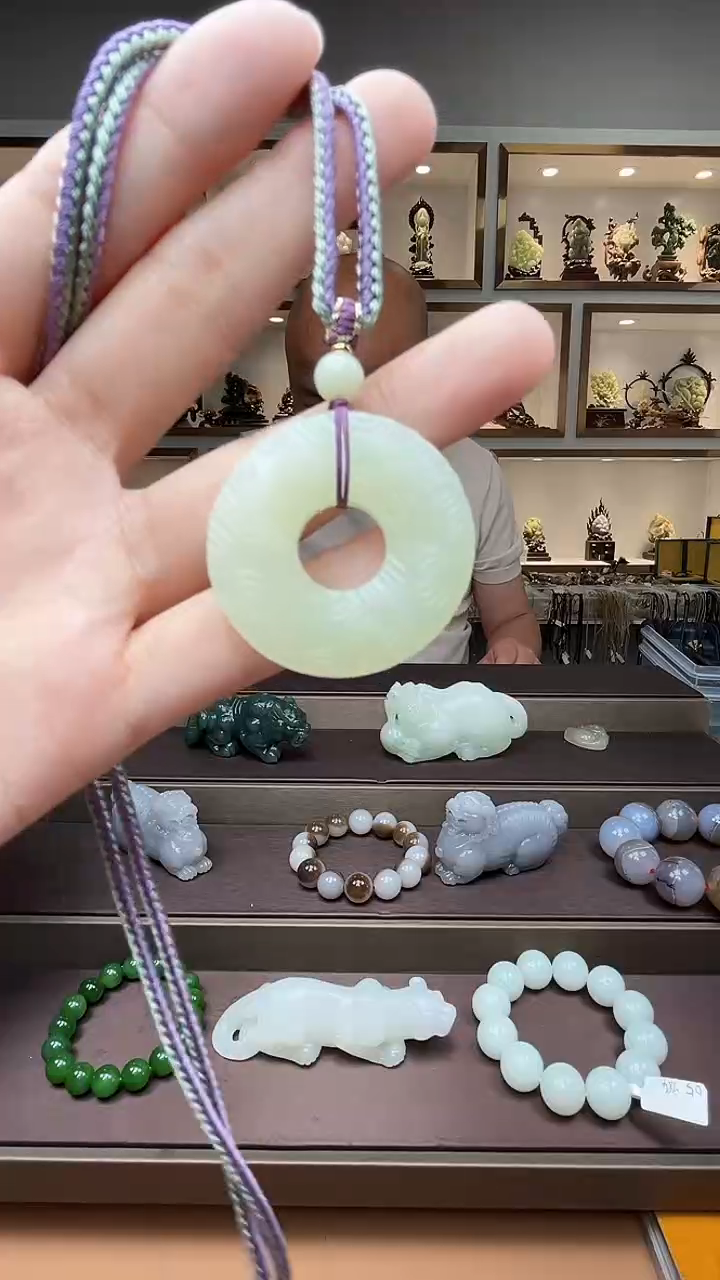 和田玉未镶嵌挂件苏