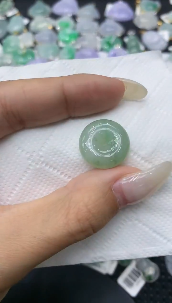 颈饰未镶嵌翡翠11111111111