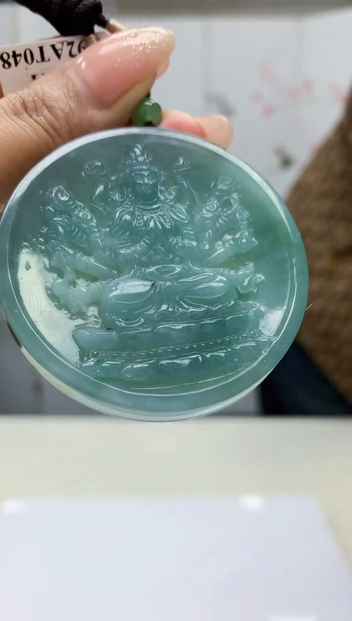 【闪购商品】定制翡翠未镶嵌4812MM-毛货挂件140