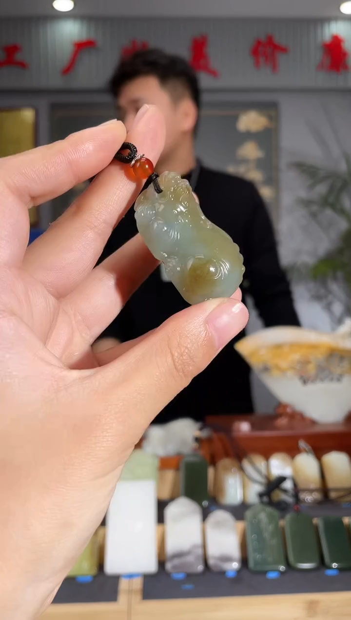 【闪购商品】和田玉颈饰未镶嵌拍一发一 多样性发货