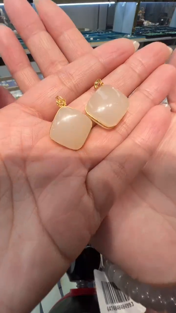 【闪购商品】和田玉吊坠18K金镶嵌和田玉吊坠多样性发货拍一发一