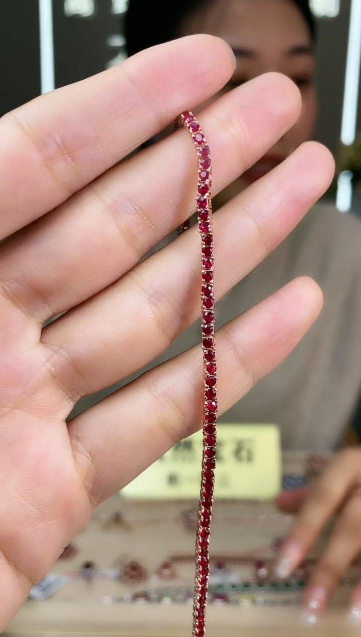 【闪购商品】红宝石手链15银S925镶嵌手链15
