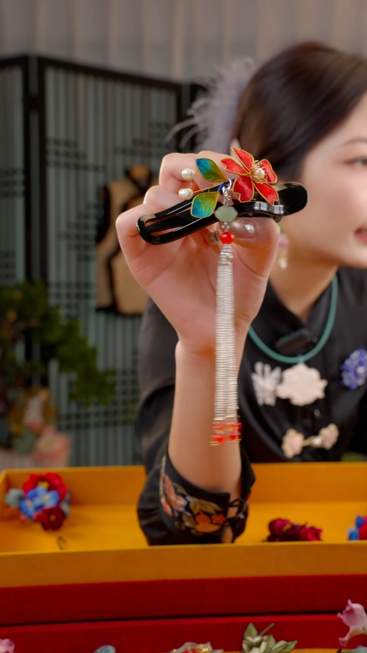 刺绣非遗苏绣绒花