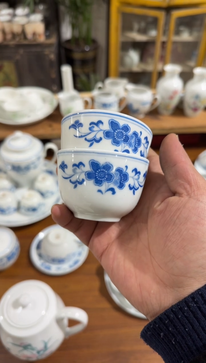 【闪购商品】摆件蓝海棠杯微瑕介意勿拍