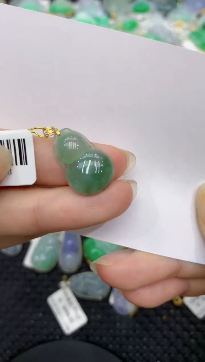 【闪购商品】翡翠颈饰18K金镶嵌8888888888