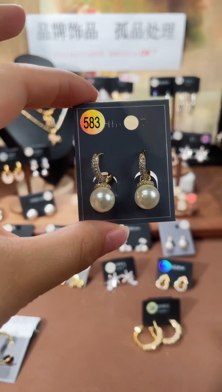 合金925银锆石萱583