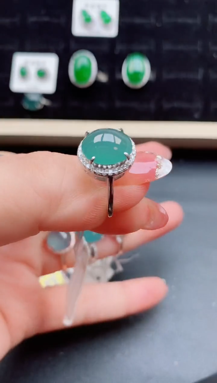 【闪购商品】翡翠戒指银S925镶嵌1221