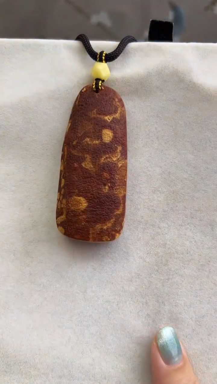 【闪购商品】琥珀裸石未镶嵌10214170-吊坠