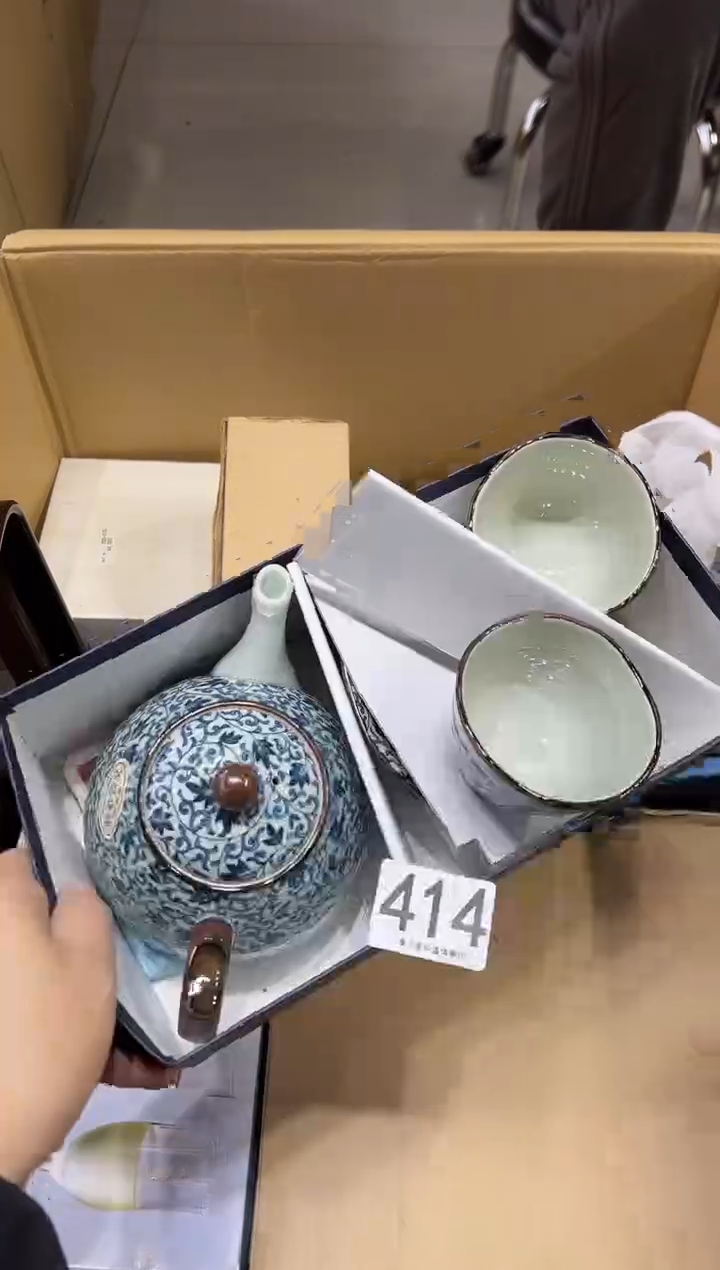 超**兔414茶摆件        